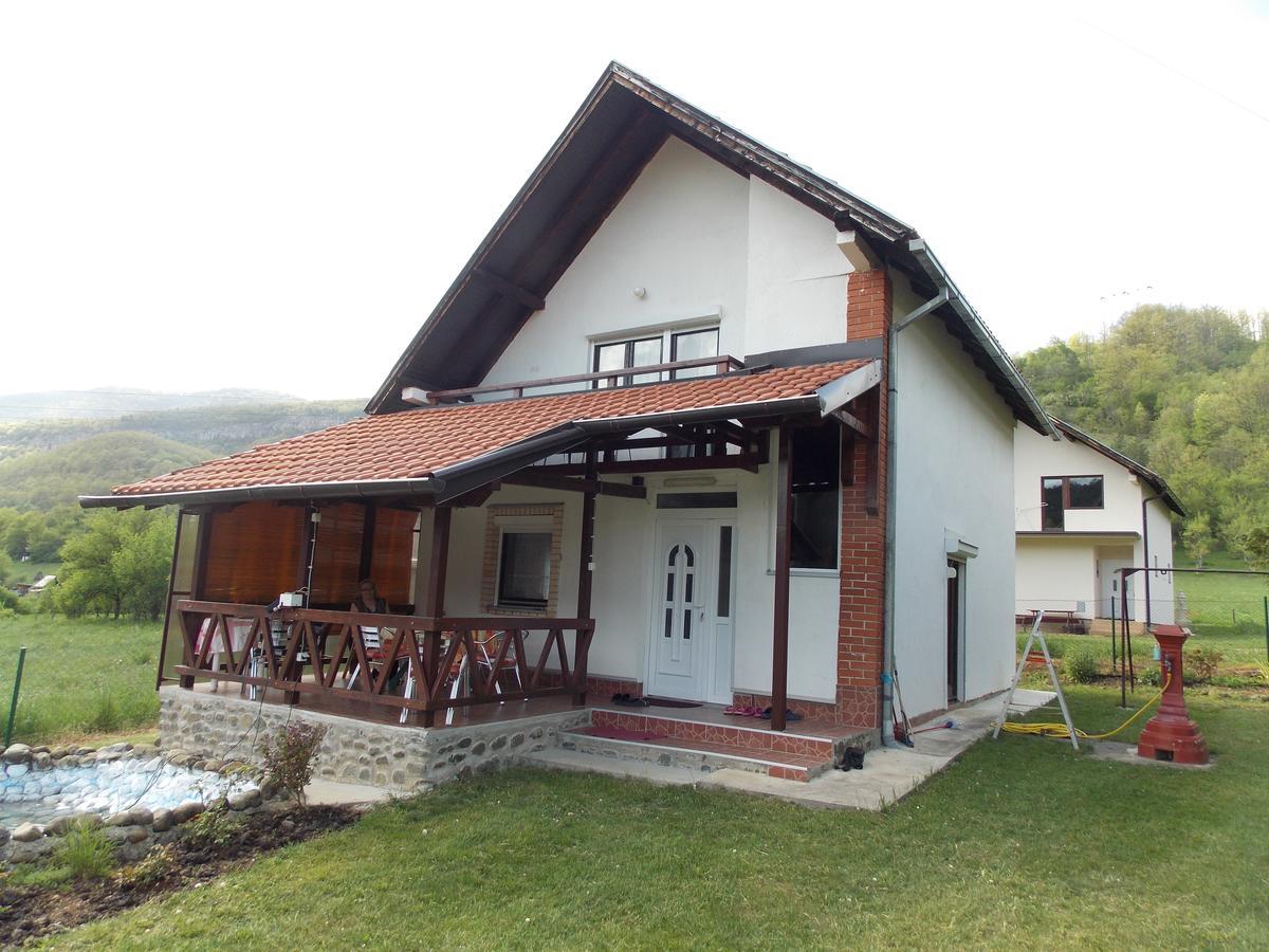 Villa Mir Mokra Gora Exterior photo